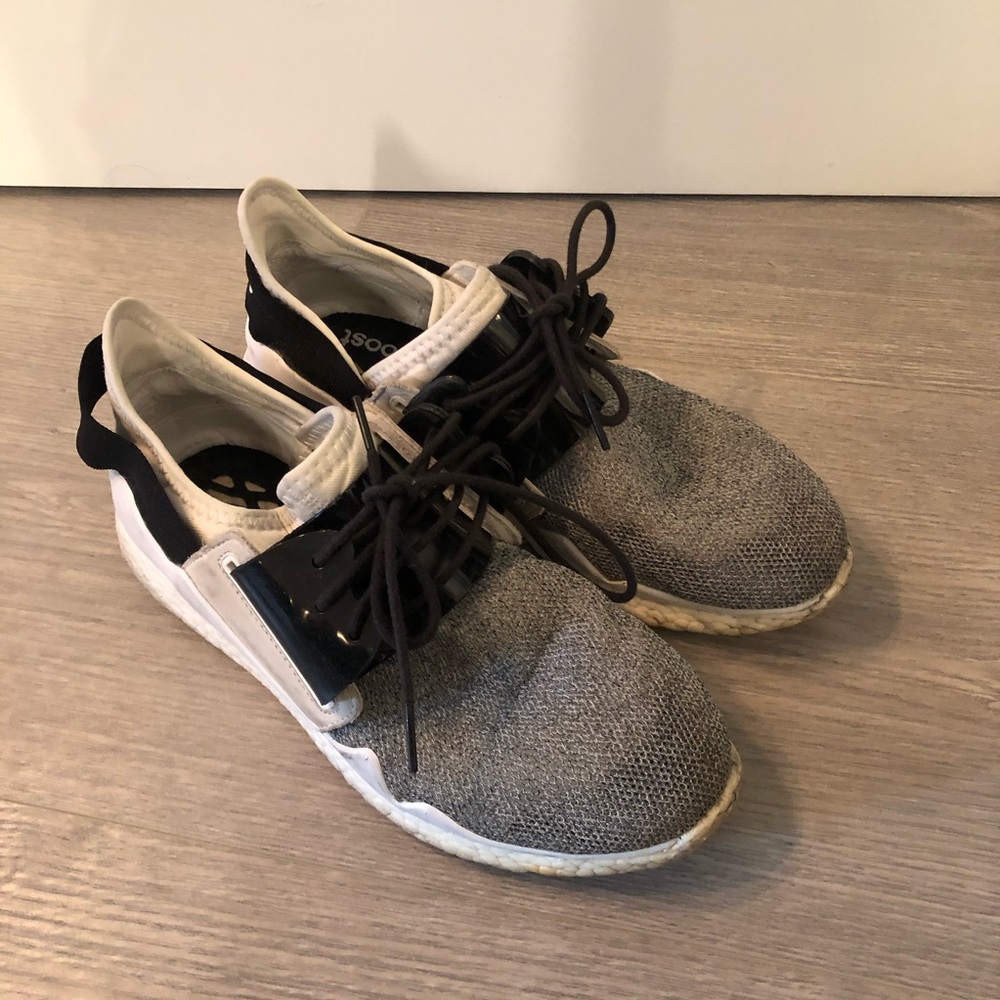 Y3 sneaker